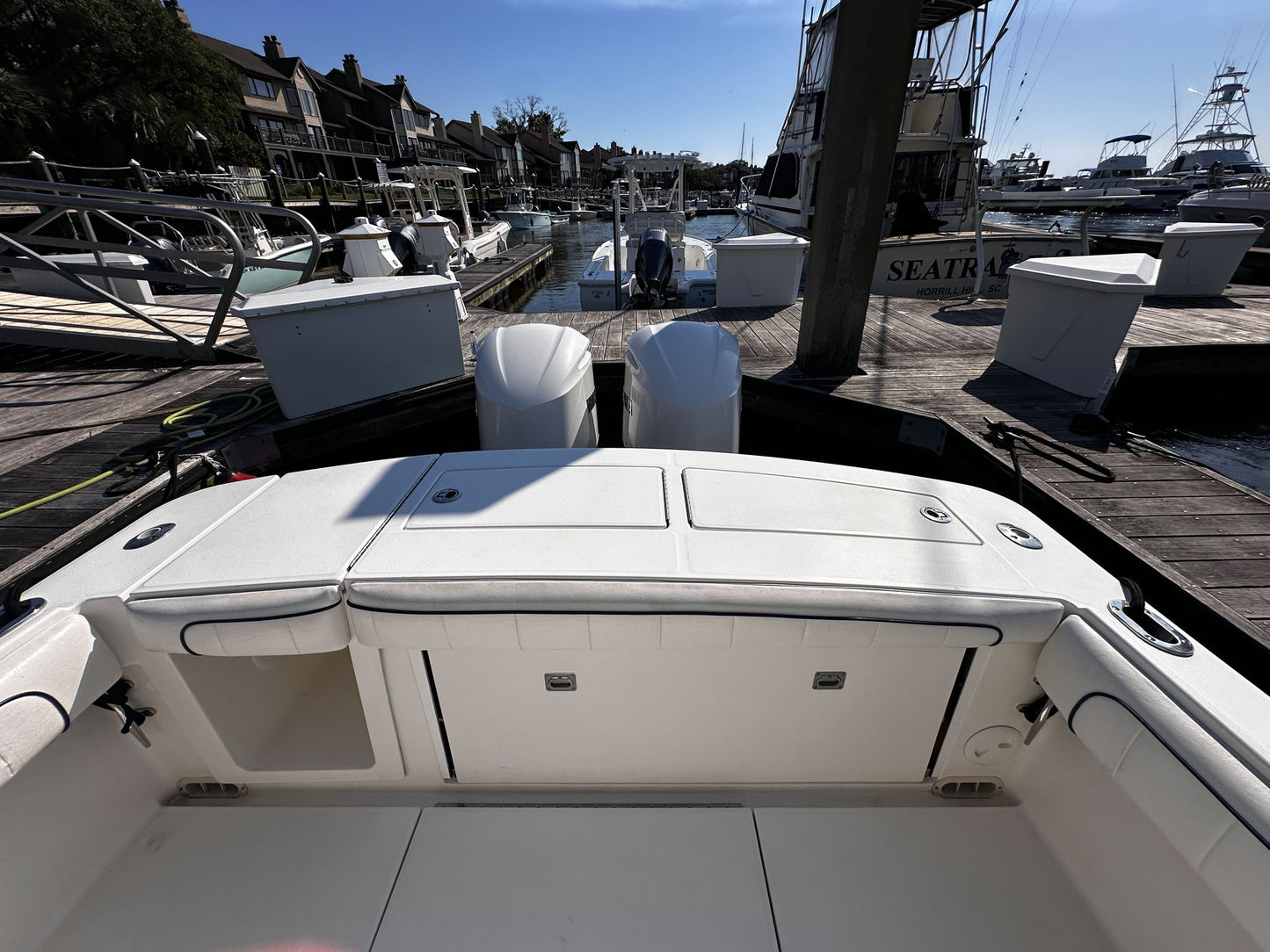 2016 Regulator 28