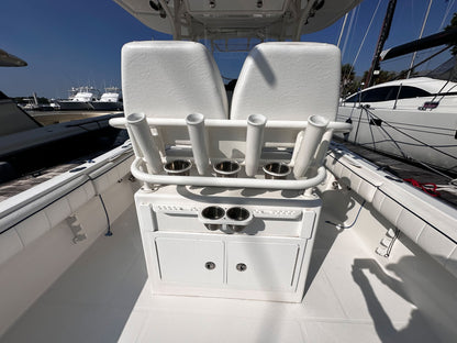 2016 Regulator 28