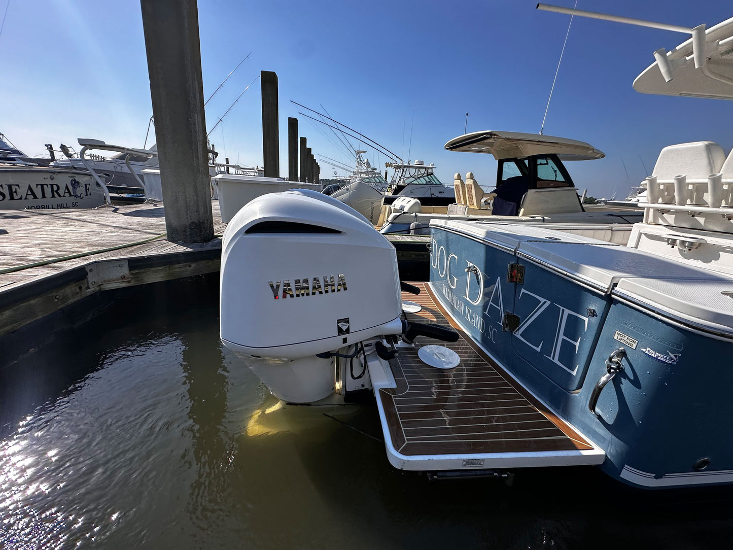 2016 Regulator 28