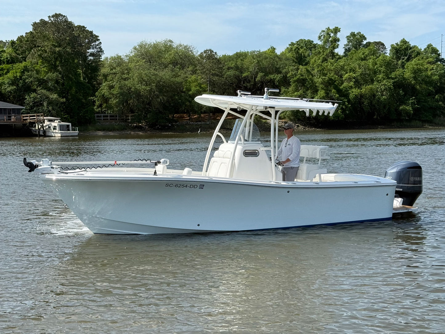 2016 Regulator 23