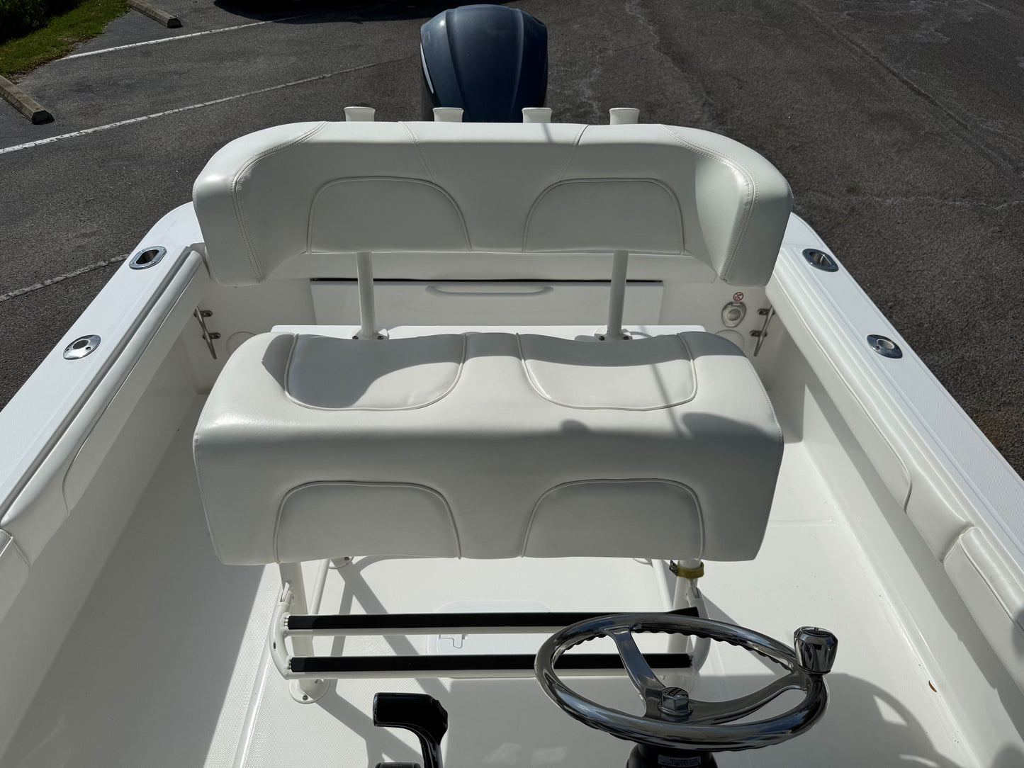 2016 Regulator 23