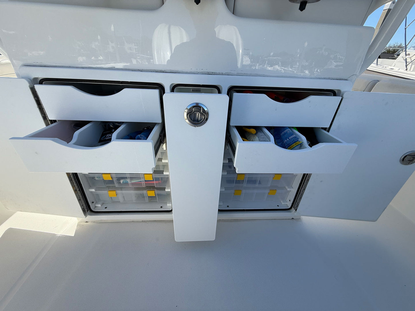 2023 Regulator 28