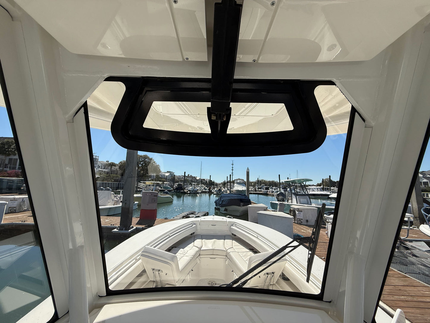 2023 Regulator 28