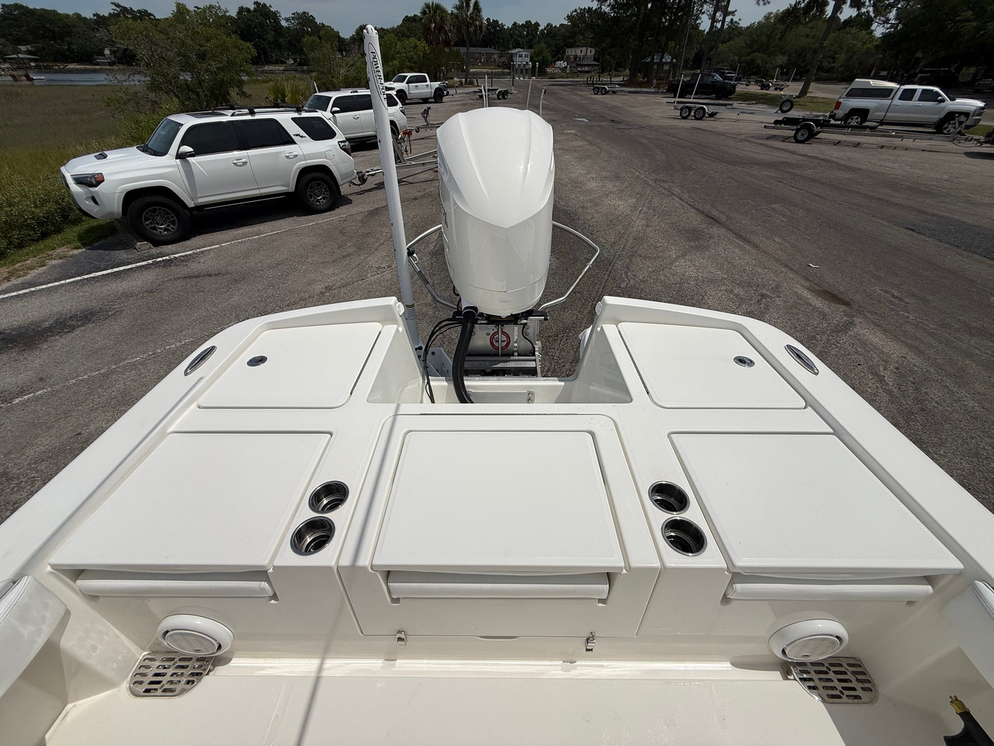 2019 Regulator 26XO