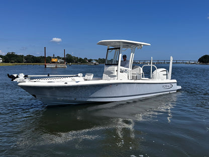 2021 Robalo 246 Cayman For Sale