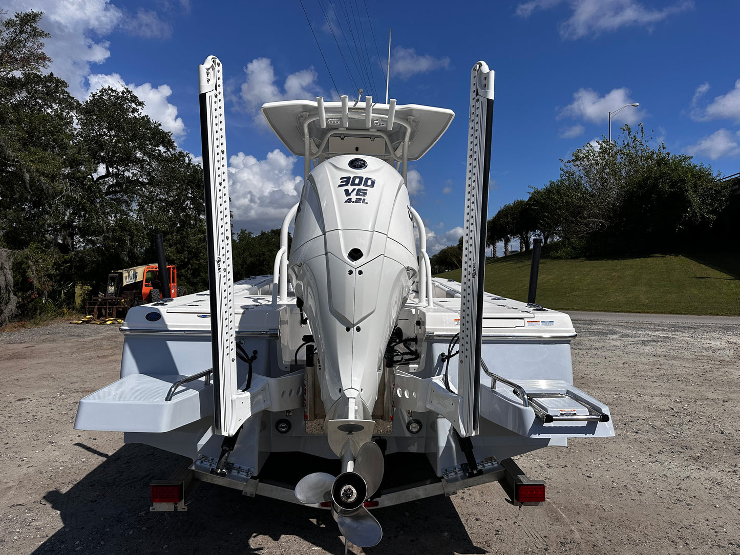 2021 Robalo 246 Cayman For Sale