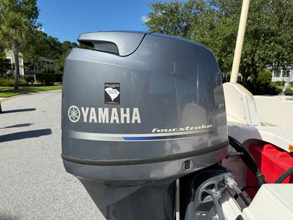 2016 Robalo R160