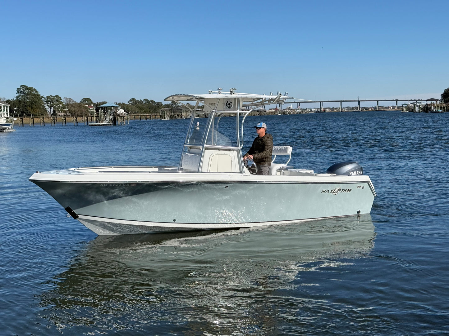 2005 Sailfish 218 CC