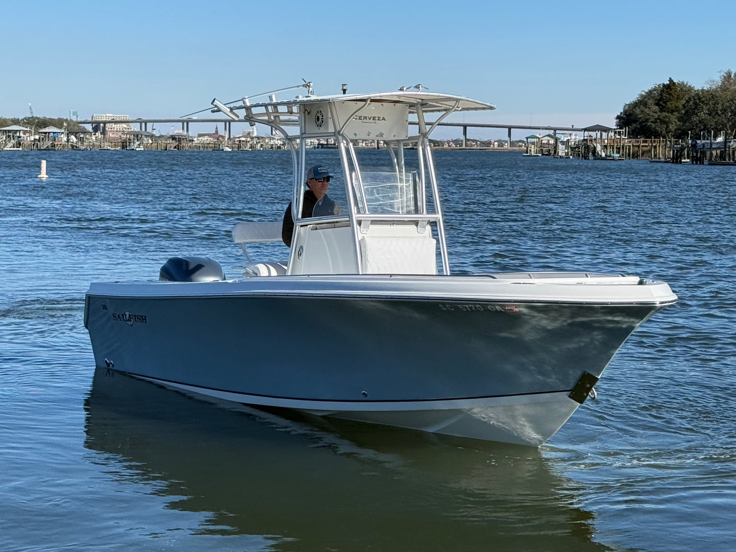2005 Sailfish 218 CC