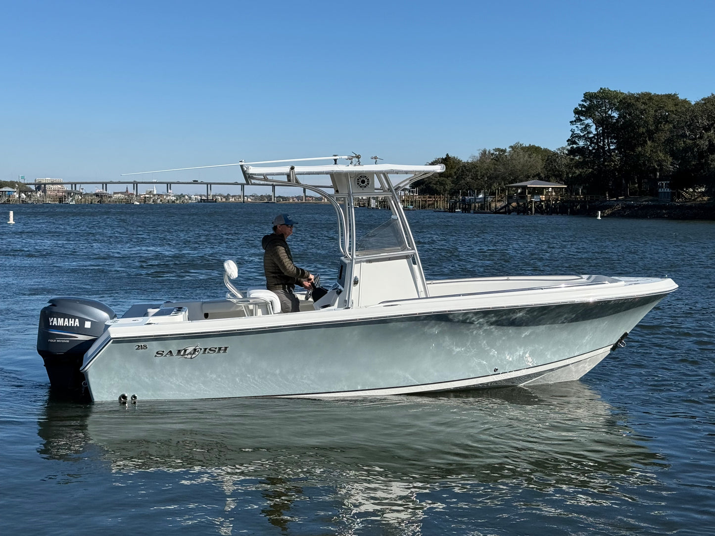 2005 Sailfish 218 CC