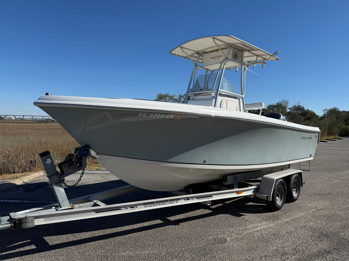 2005 Sailfish 218 CC