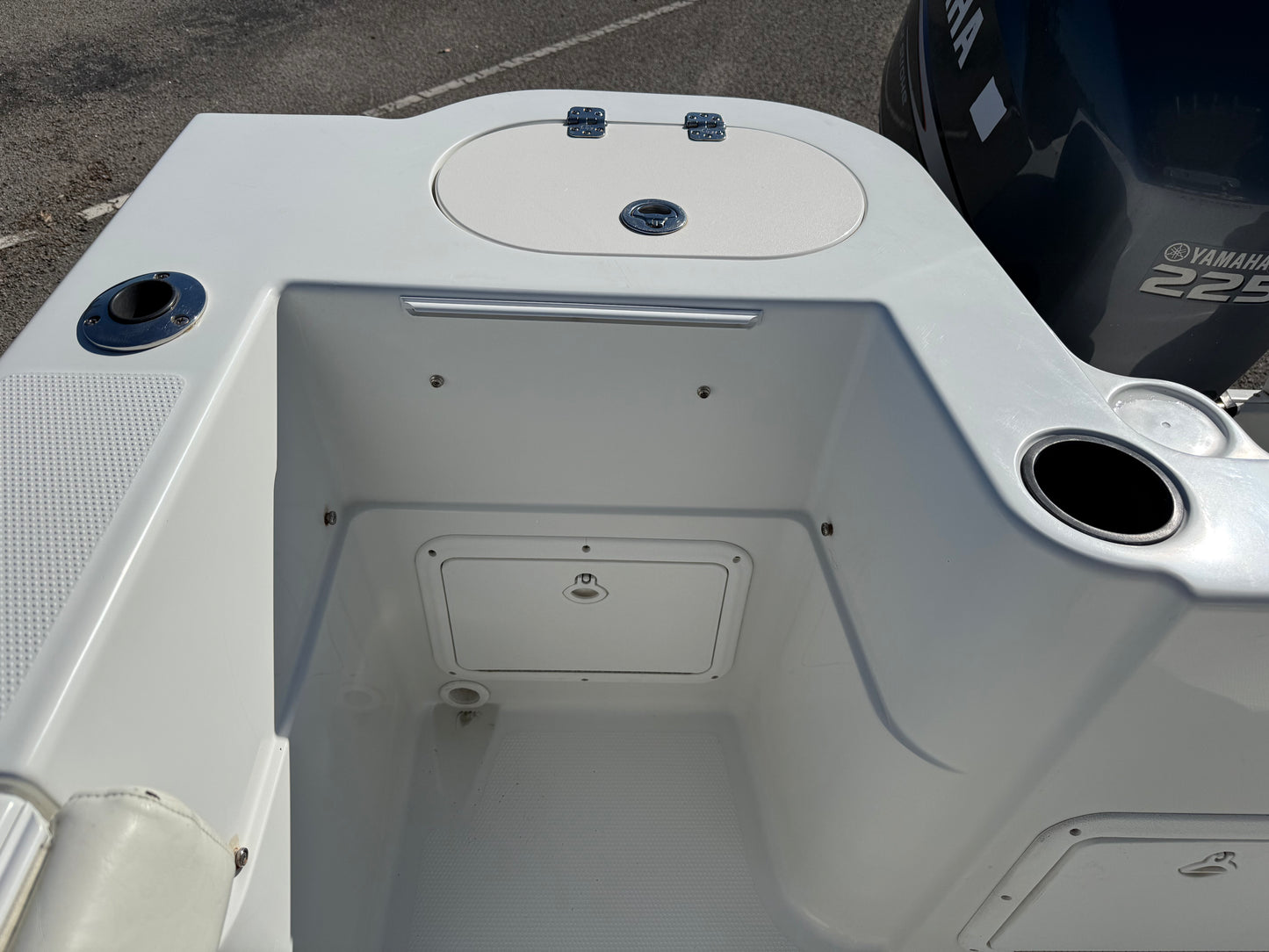 2005 Sailfish 218 CC