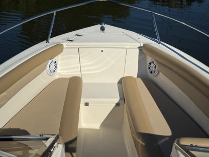 2019 Scout 210 Dorado