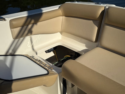 2019 Scout 210 Dorado