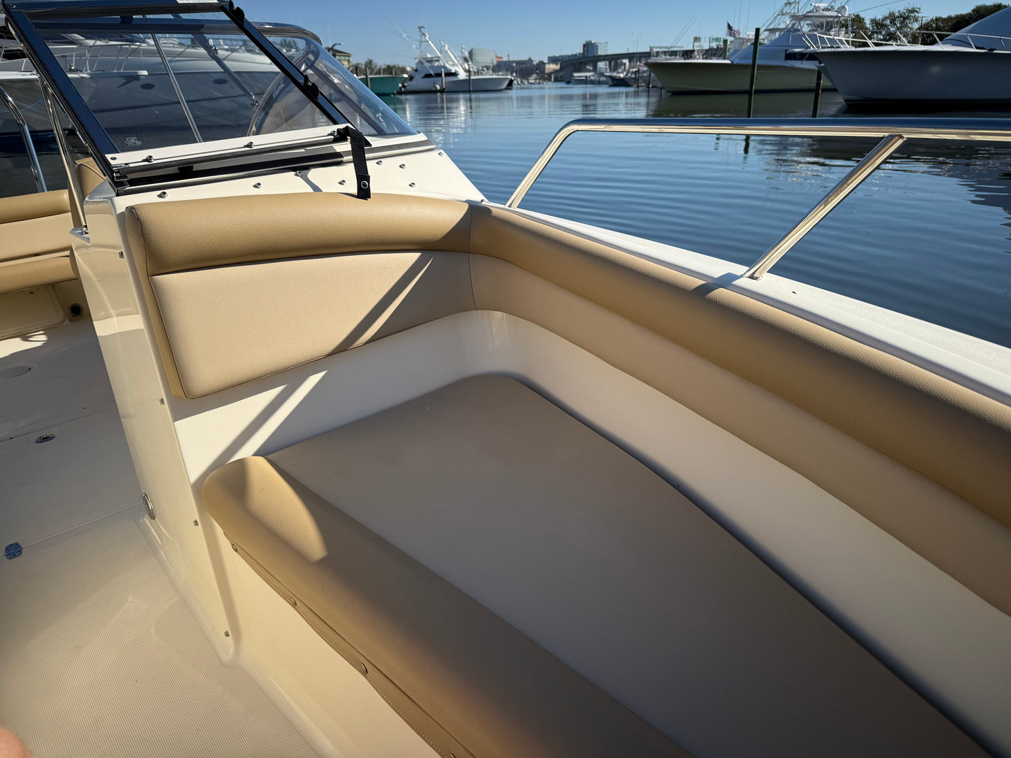 2019 Scout 210 Dorado