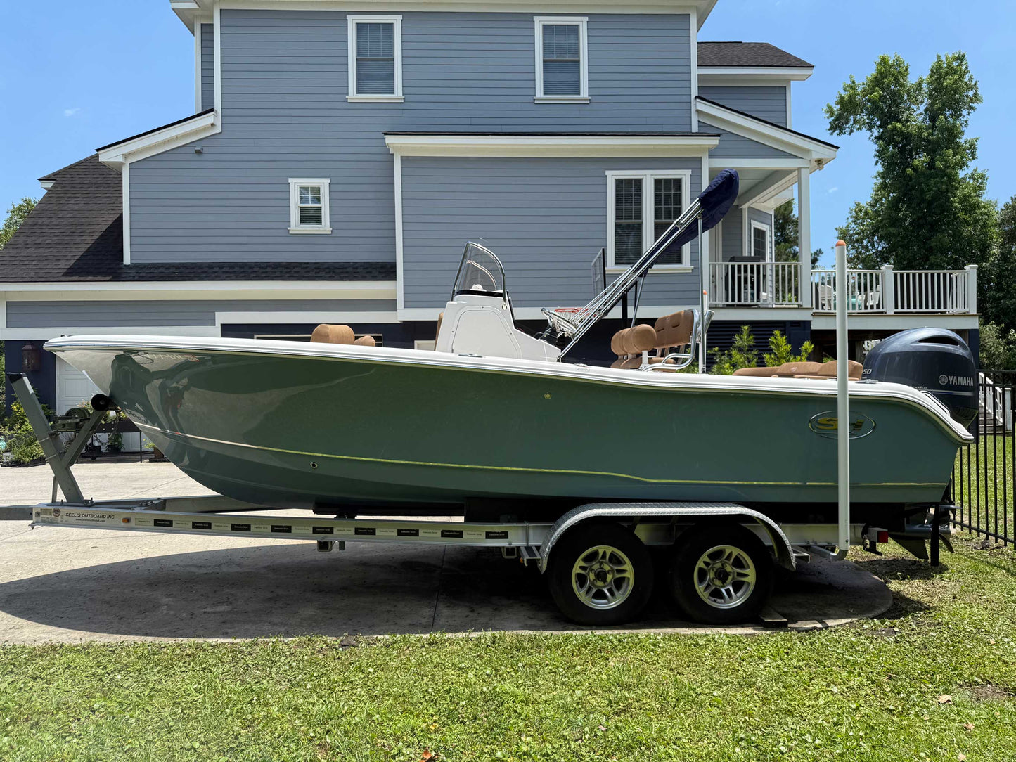 2021 Sea Hunt Ultra 219