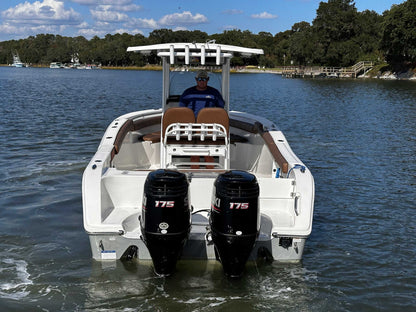 2019 Sea Pro 259 Center Console