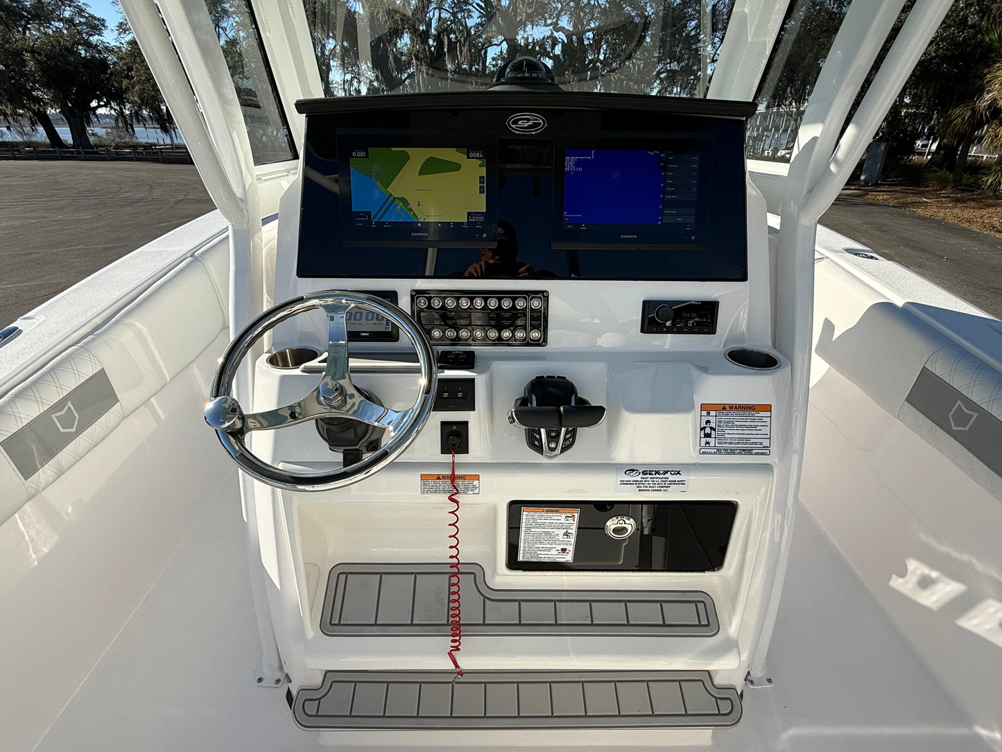 2024 Sea Fox 288 Commander