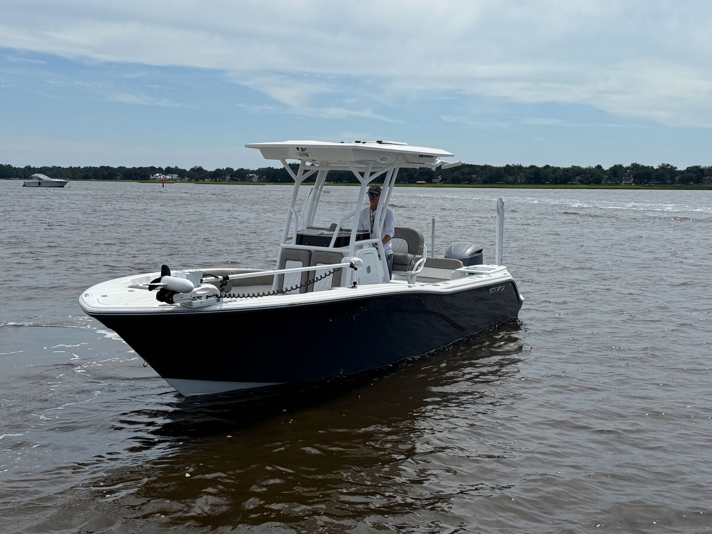 2021 Sea Fox 248 Commander