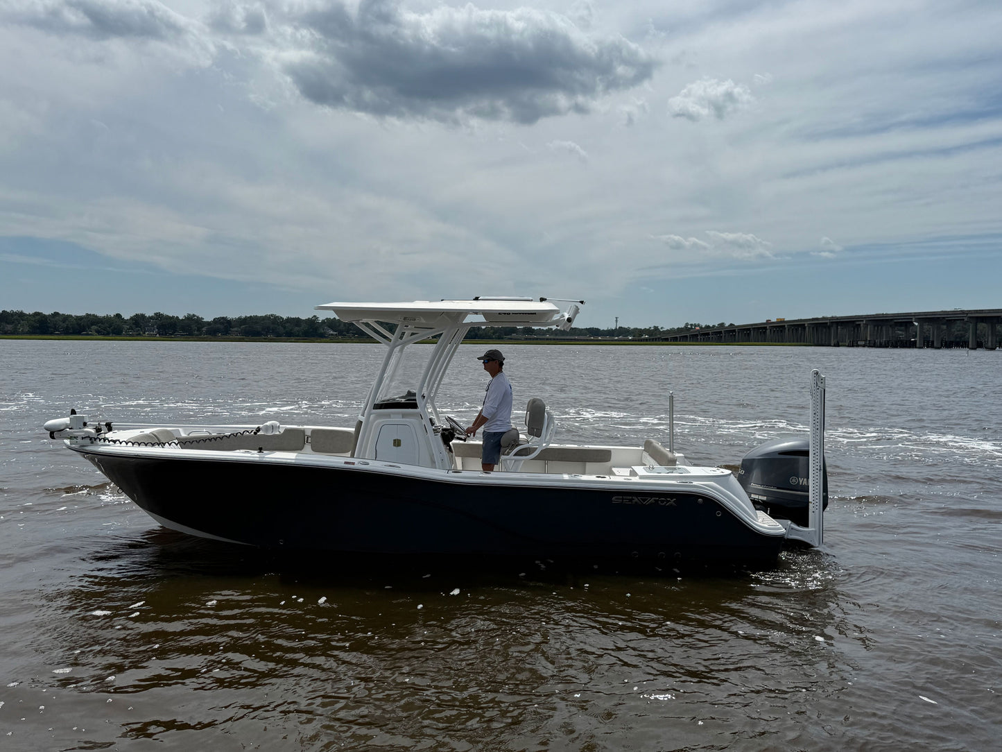 2021 Sea Fox 248 Commander