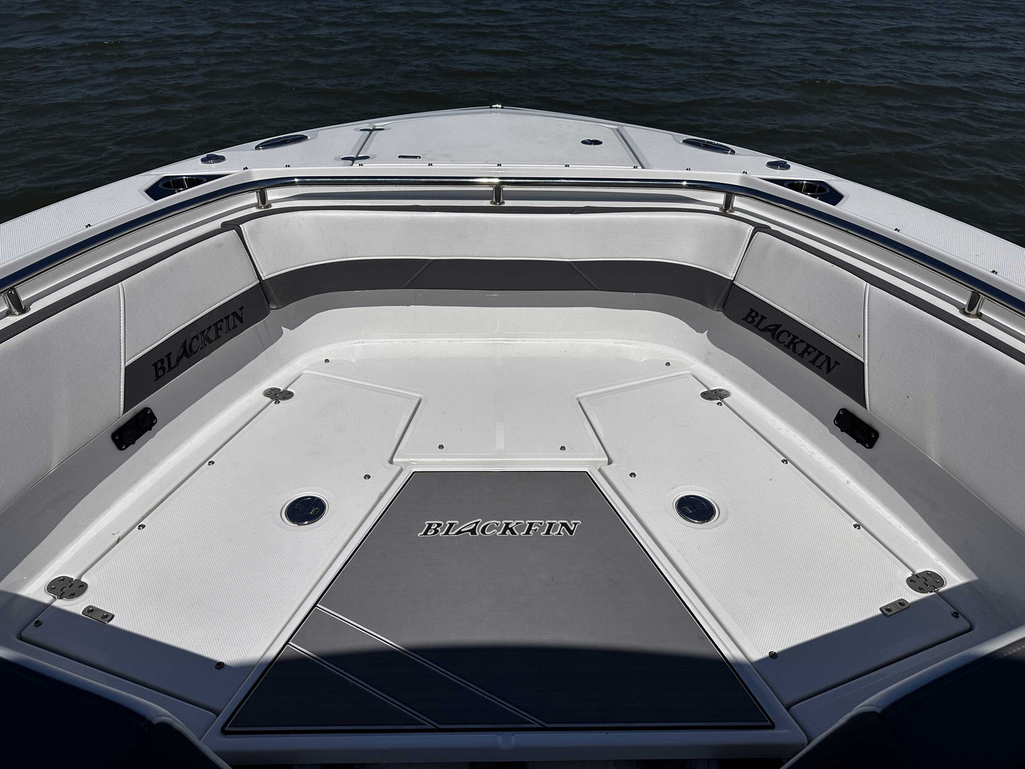 2021 Blackfin 252DC