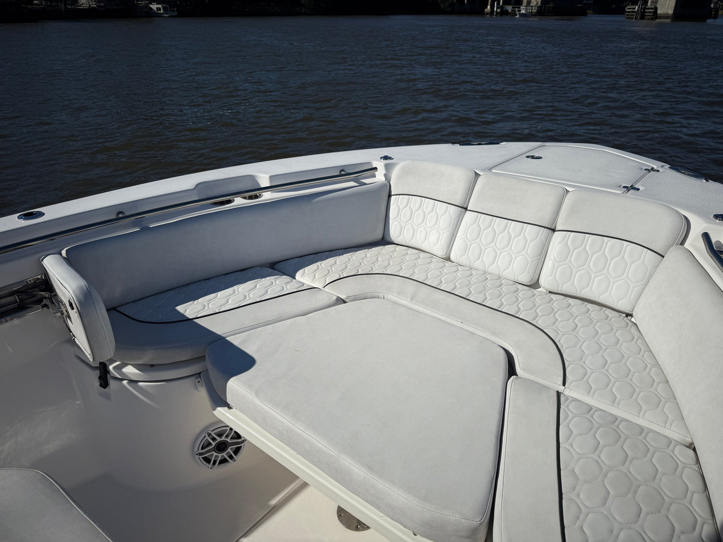 2022 Sea Fox 288 Commander