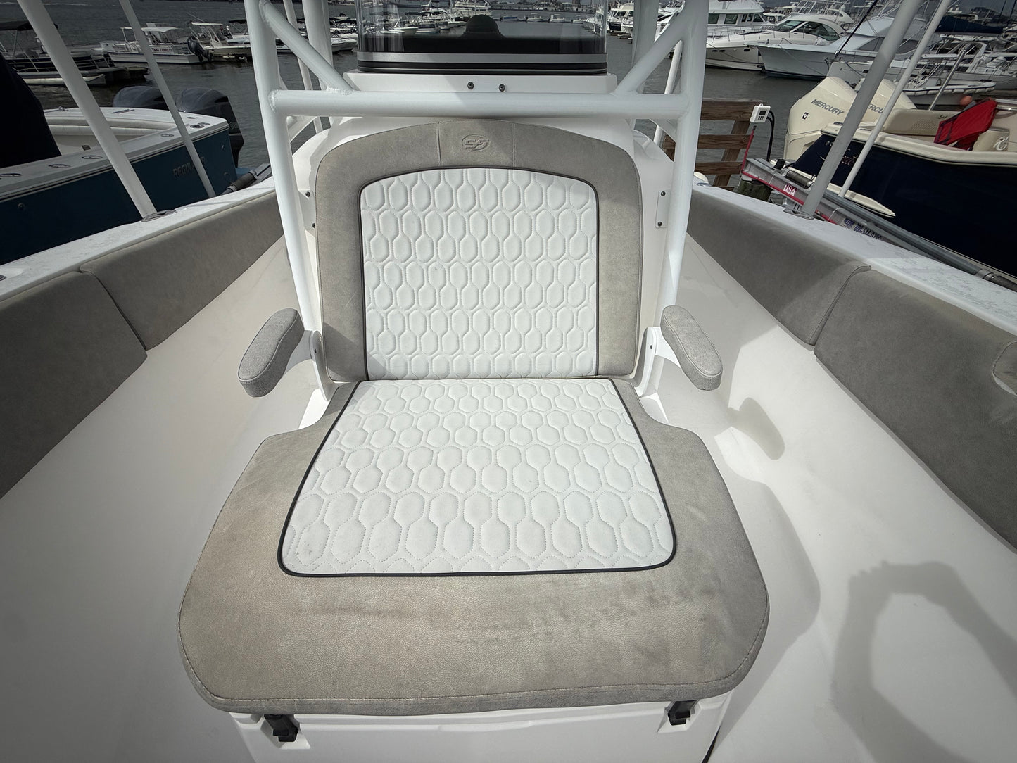 2022 Sea Fox 288 Commander