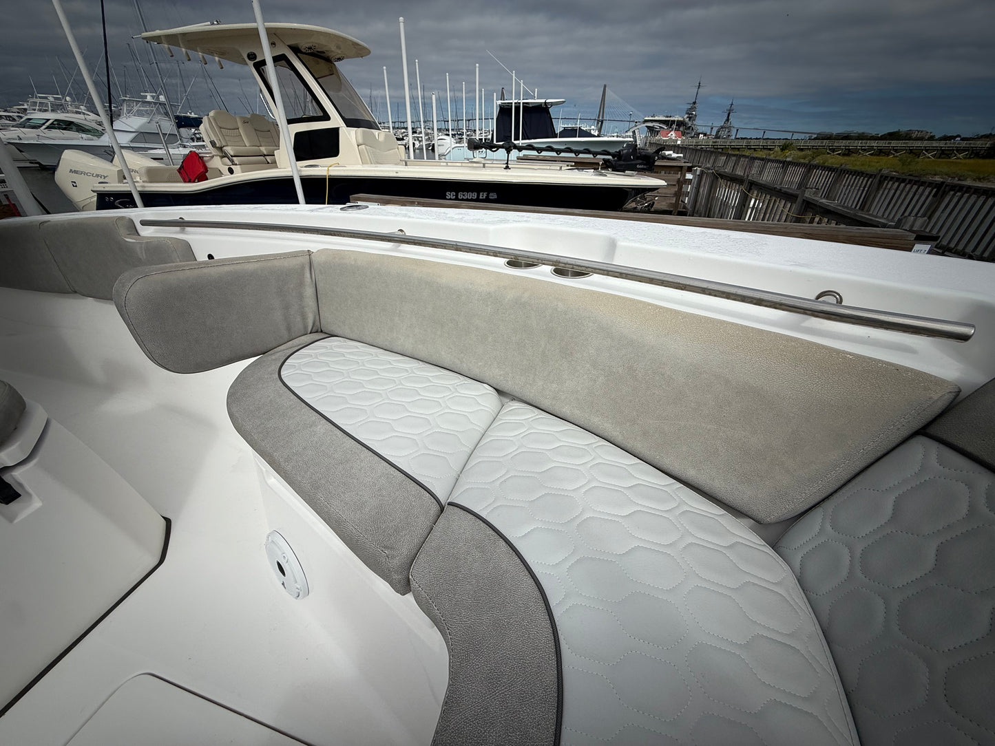 2022 Sea Fox 288 Commander