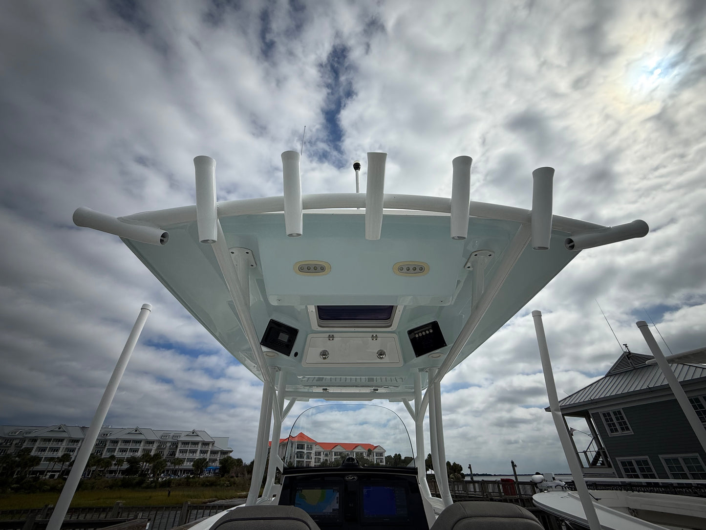 2022 Sea Fox 288 Commander