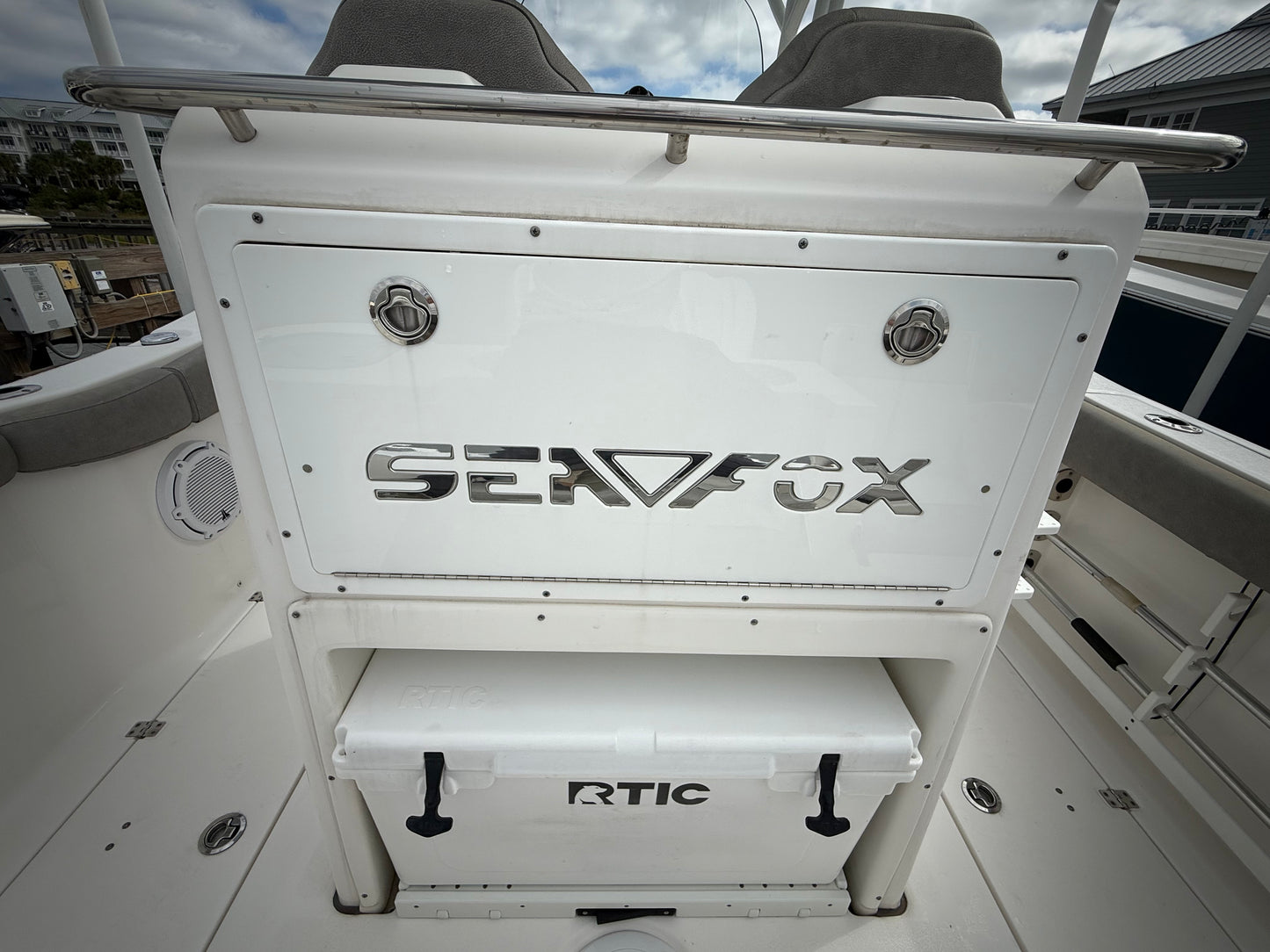 2022 Sea Fox 288 Commander