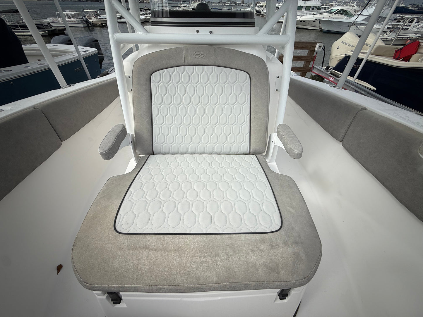 2022 Sea Fox 288 Commander