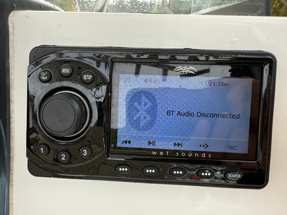 2017 Sea Fox 226 Commander