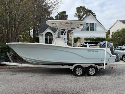 2017 Sea Fox 226 Commander