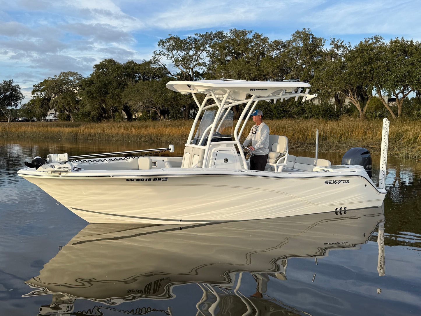 2021 Sea Fox 228 Commander