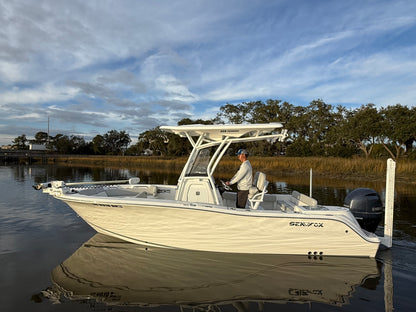 2021 Sea Fox 228 Commander