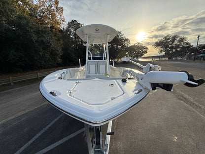 2021 Sea Fox 228 Commander