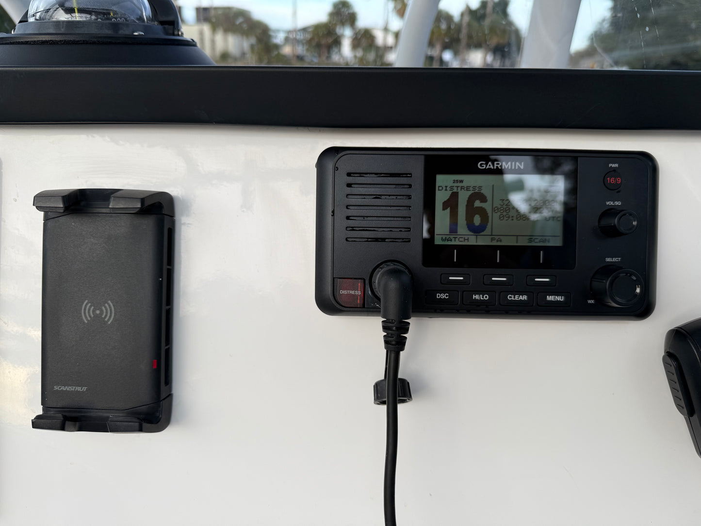 2021 Sea Fox 228 Commander