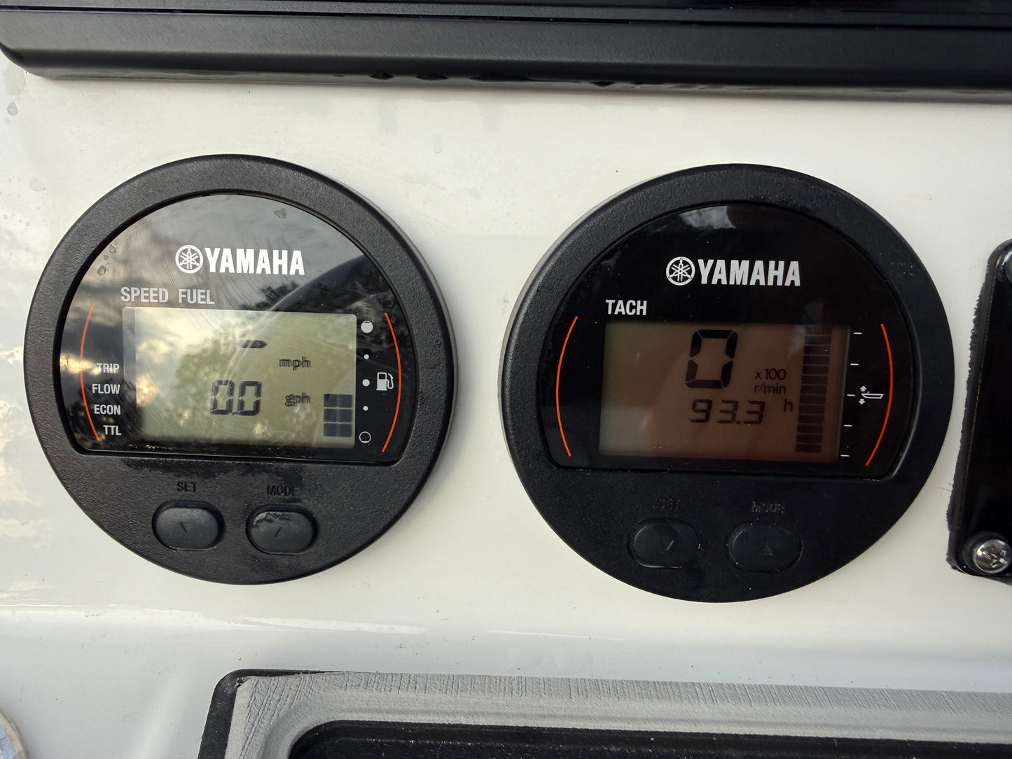 2021 Sea Fox 228 Commander