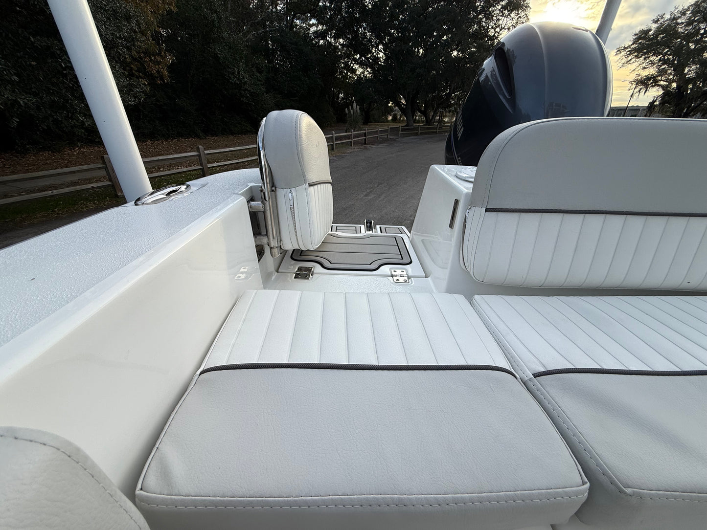 2021 Sea Fox 228 Commander