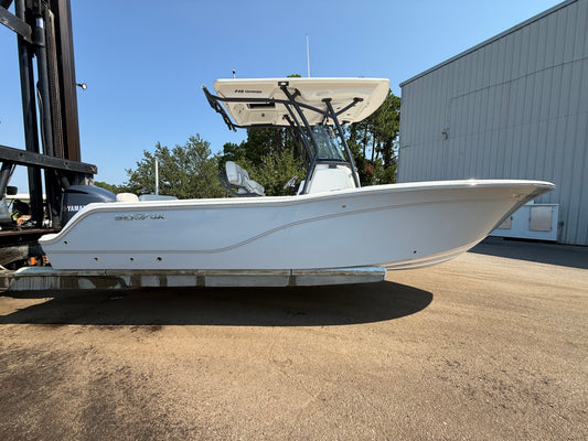 2020 Sea Fox 248 Commander
