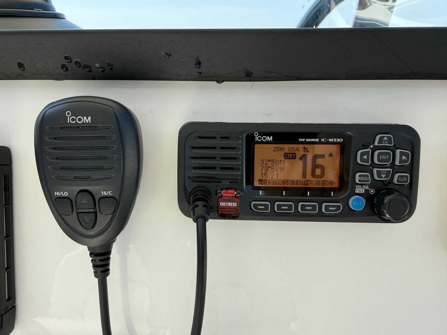 2020 Sea Fox 248 Commander