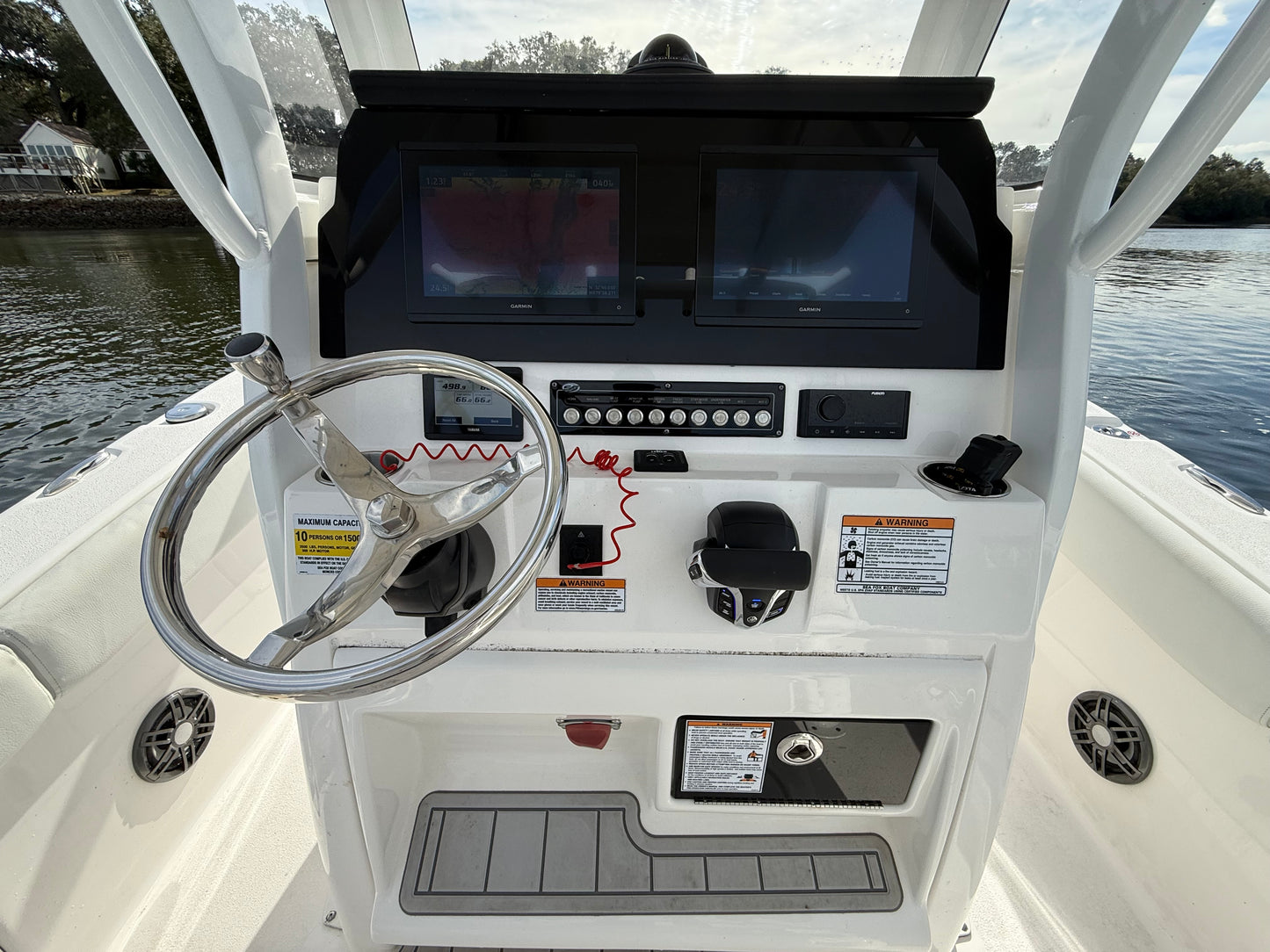 2025 Sea Fox 248 Commander