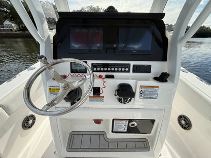 2025 Sea Fox 248 Commander