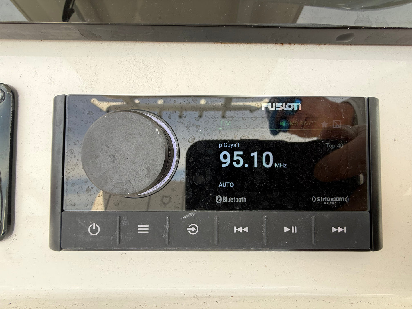 2025 Sea Fox 248 Commander