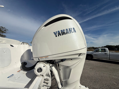 2025 Sea Fox 248 Commander