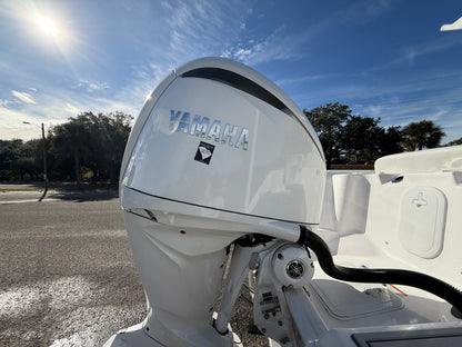 2025 Sea Fox 248 Commander