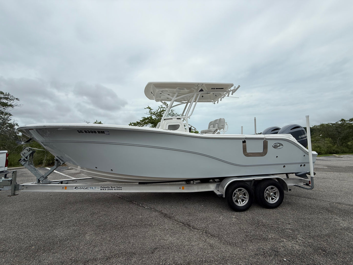 2020 Sea Fox 268 Commander