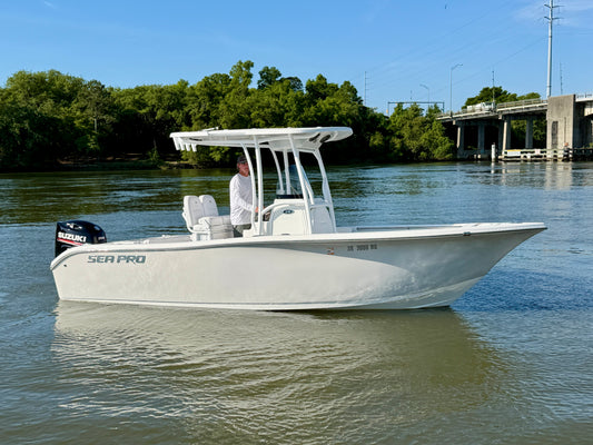 2018 Sea Pro 219 Center Console