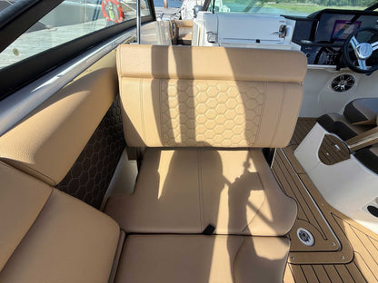 2020 Sea Ray SDX 250 OB