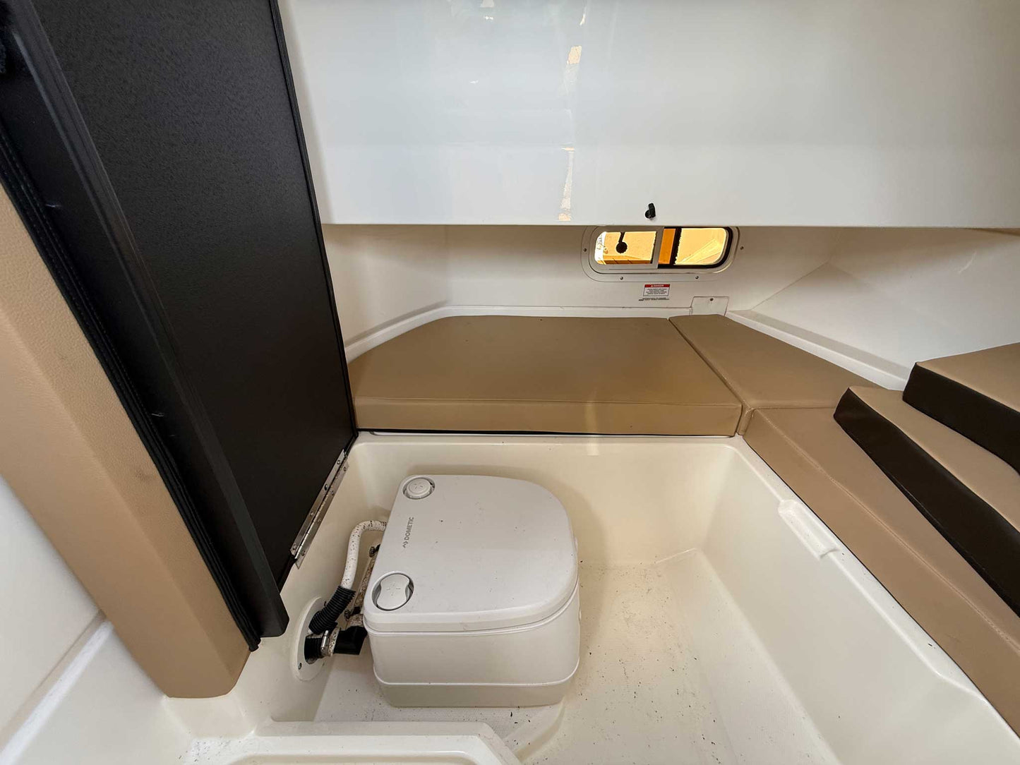 2020 Sea Ray SDX 250 OB